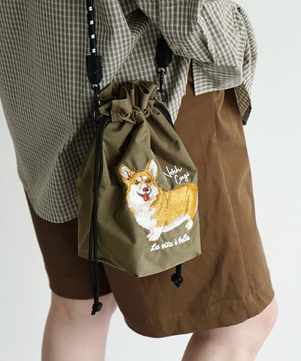 アニマル刺繍コード ショルダーバッグ