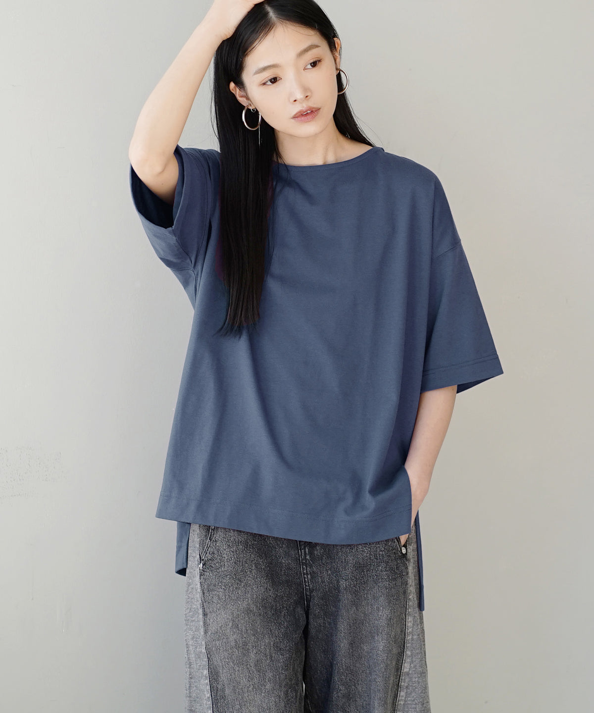 URBAN PLUS スリットTシャツ