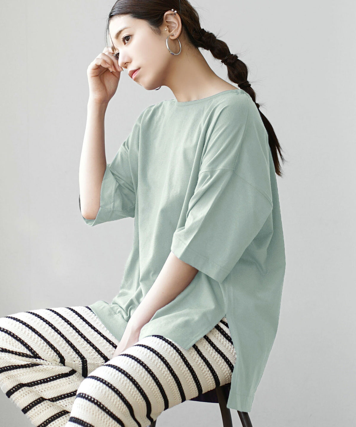 URBAN PLUS スリットTシャツ