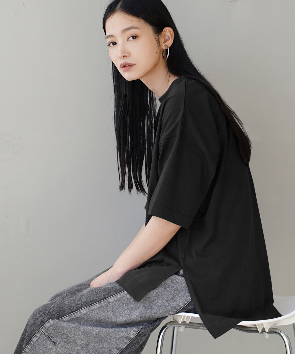 URBAN PLUS スリットTシャツ