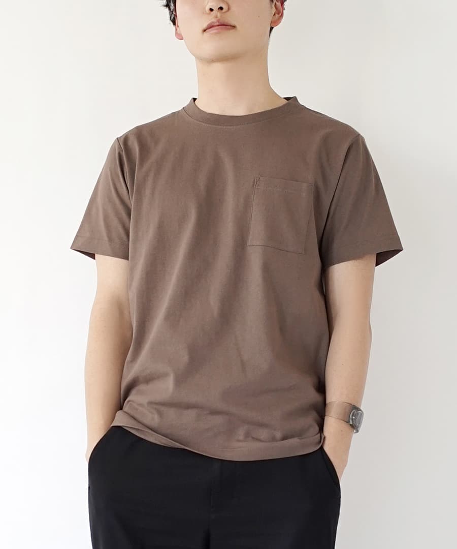 汗しみない クルーネック ポケット Tシャツ［メンズ］