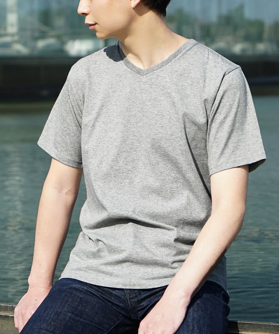 汗しみない Vネック Tシャツ［メンズ］