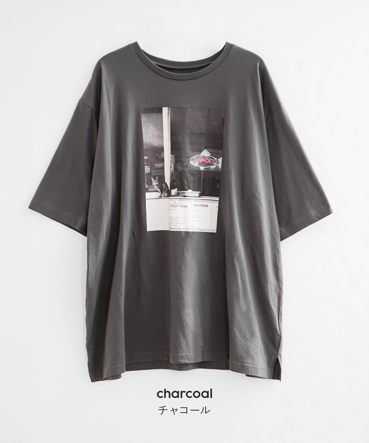 オークール フォトプリントオーバーTEE［ネオンキャット］