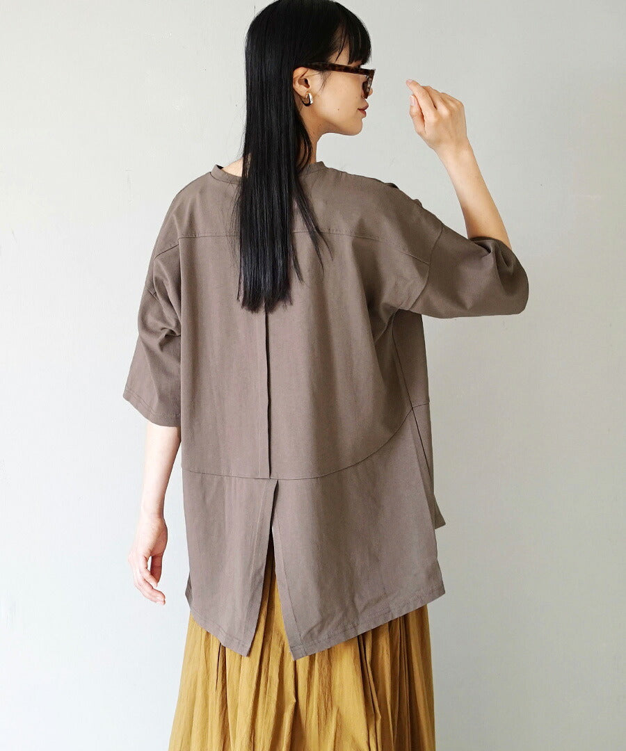 汗しみない Tシャツ［バックスリット］