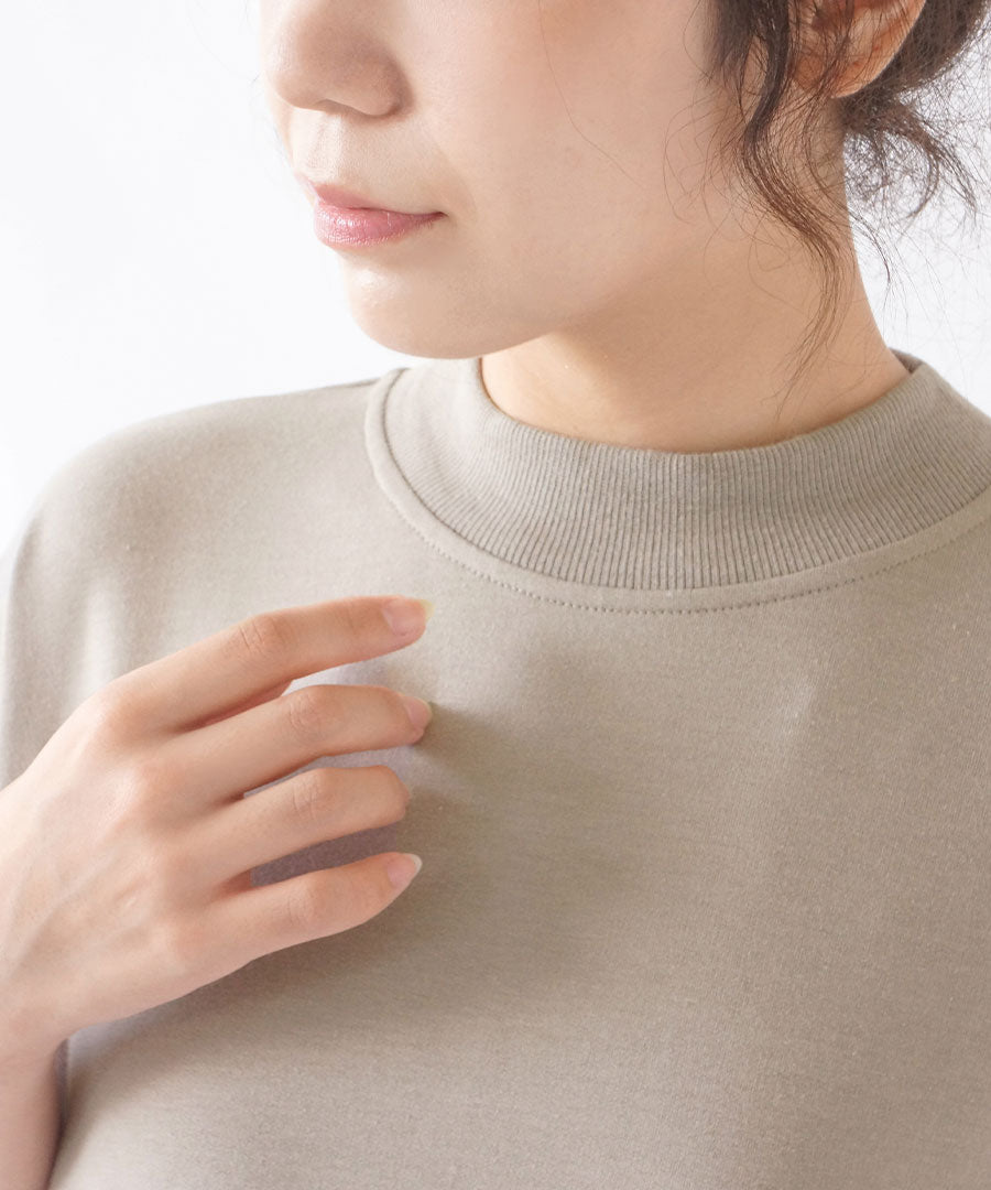 こなれリラックス 半袖ハイネックワンピース