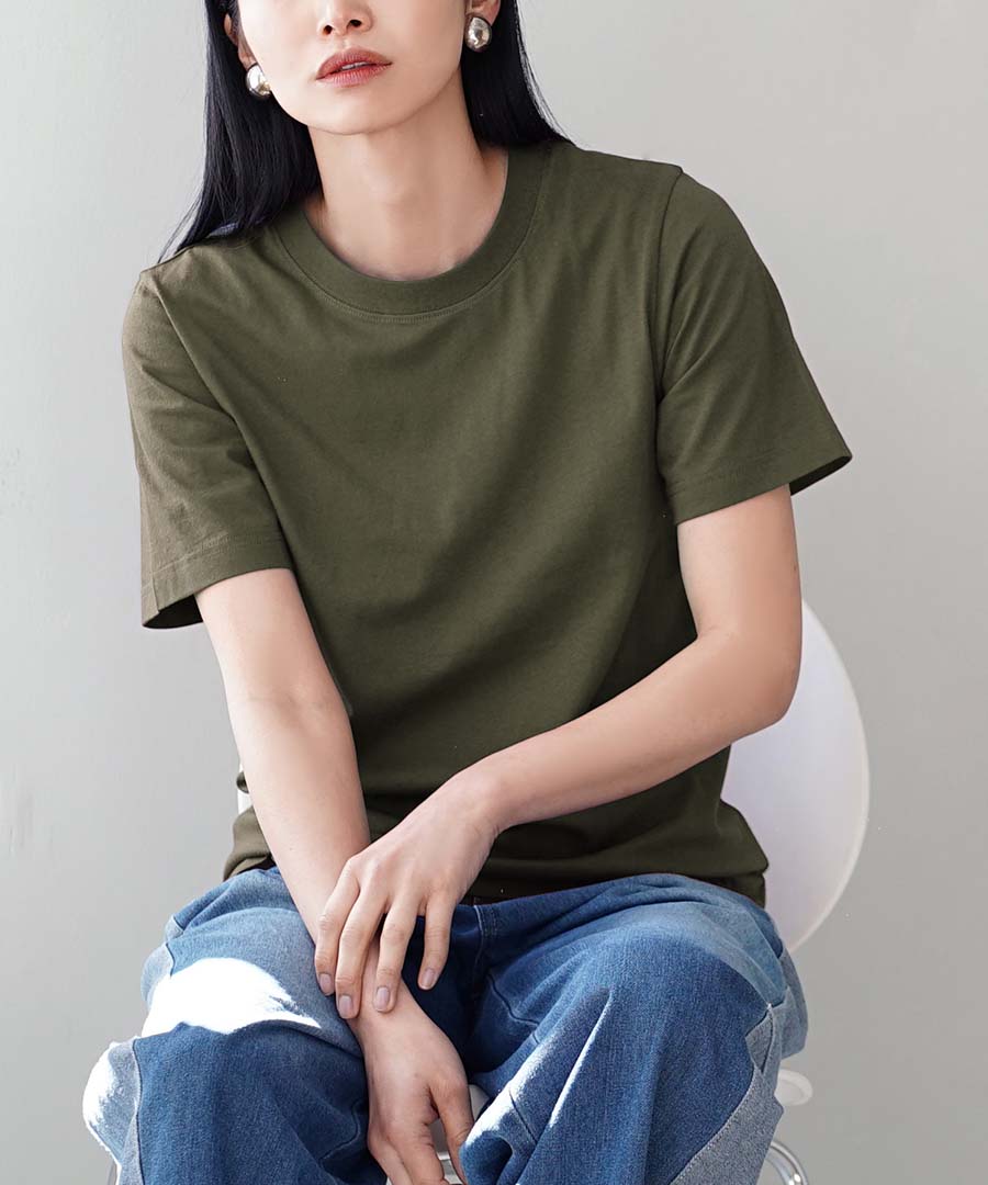 コットン100％ ベーシックTシャツ