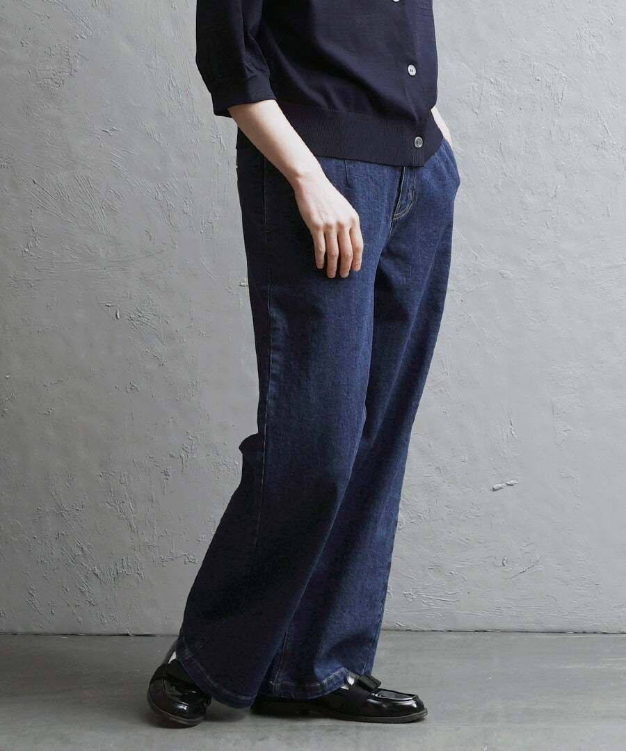 ストレッチ タックストレートパンツ